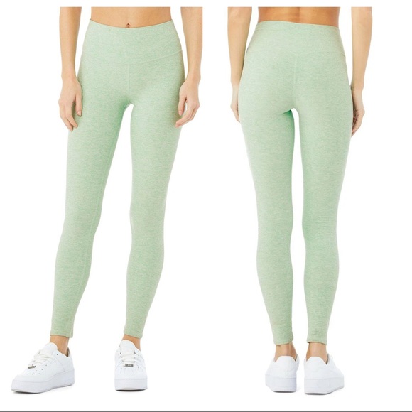 ALO Yoga Pants - alo yoga alosoft highlight leggings in honeydew